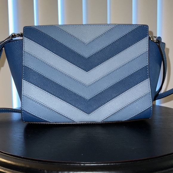Michael Kors Blue Chevron Selma Small Satchel - Picture 2 of 3